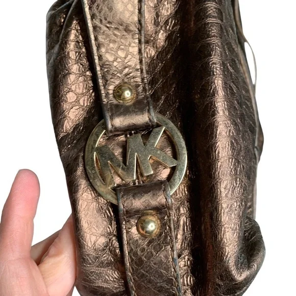Michael Kors womens Snakeskin print Handbag Bronze Logo Gold Adorable! - Picture 4 of 15